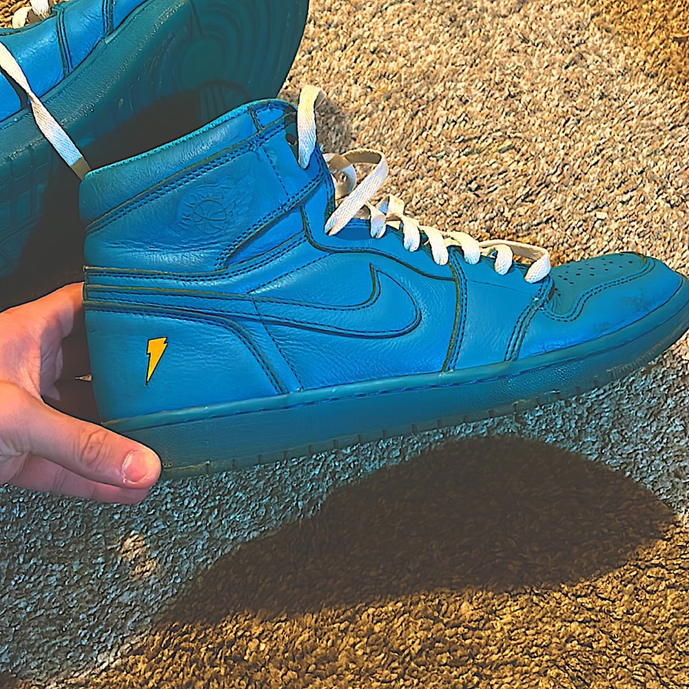 Jordan 1 retro blue lagoon Gatorades